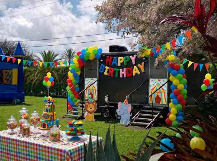 Executive Edition 6 Stall Luxury Restroom Miami Kids Party
