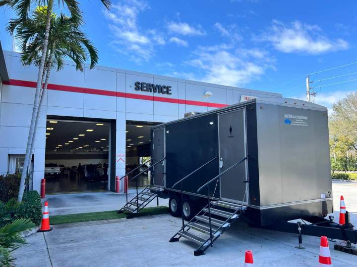 Reliable 1 Month Executive Restroom Solutions in Dania Beach, FL