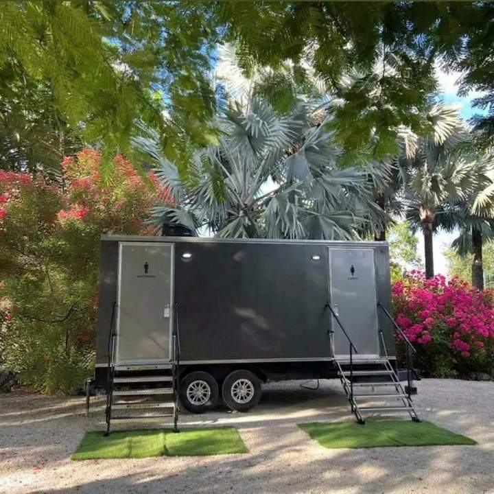 The Vip Editon 6 stalls